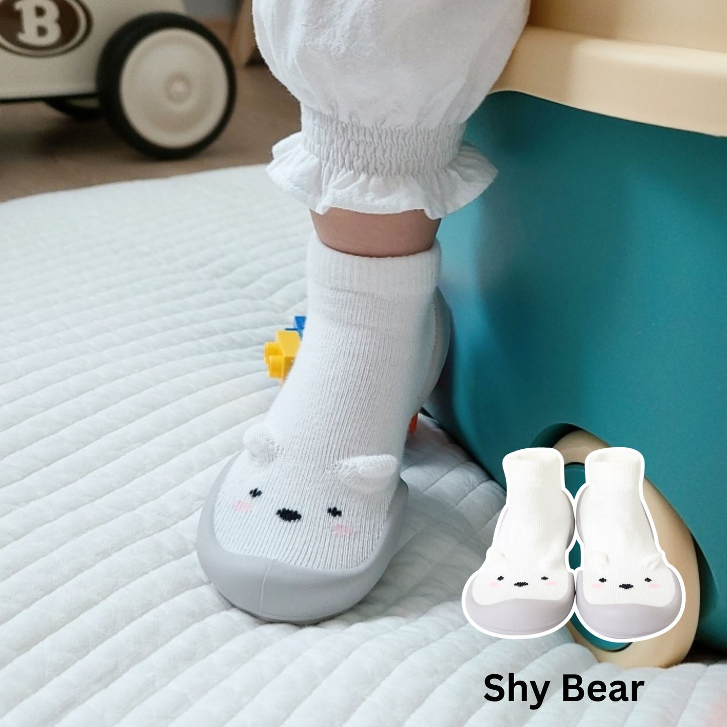 Ggomoosin - Baby Sock Shoes (Shy Bear)