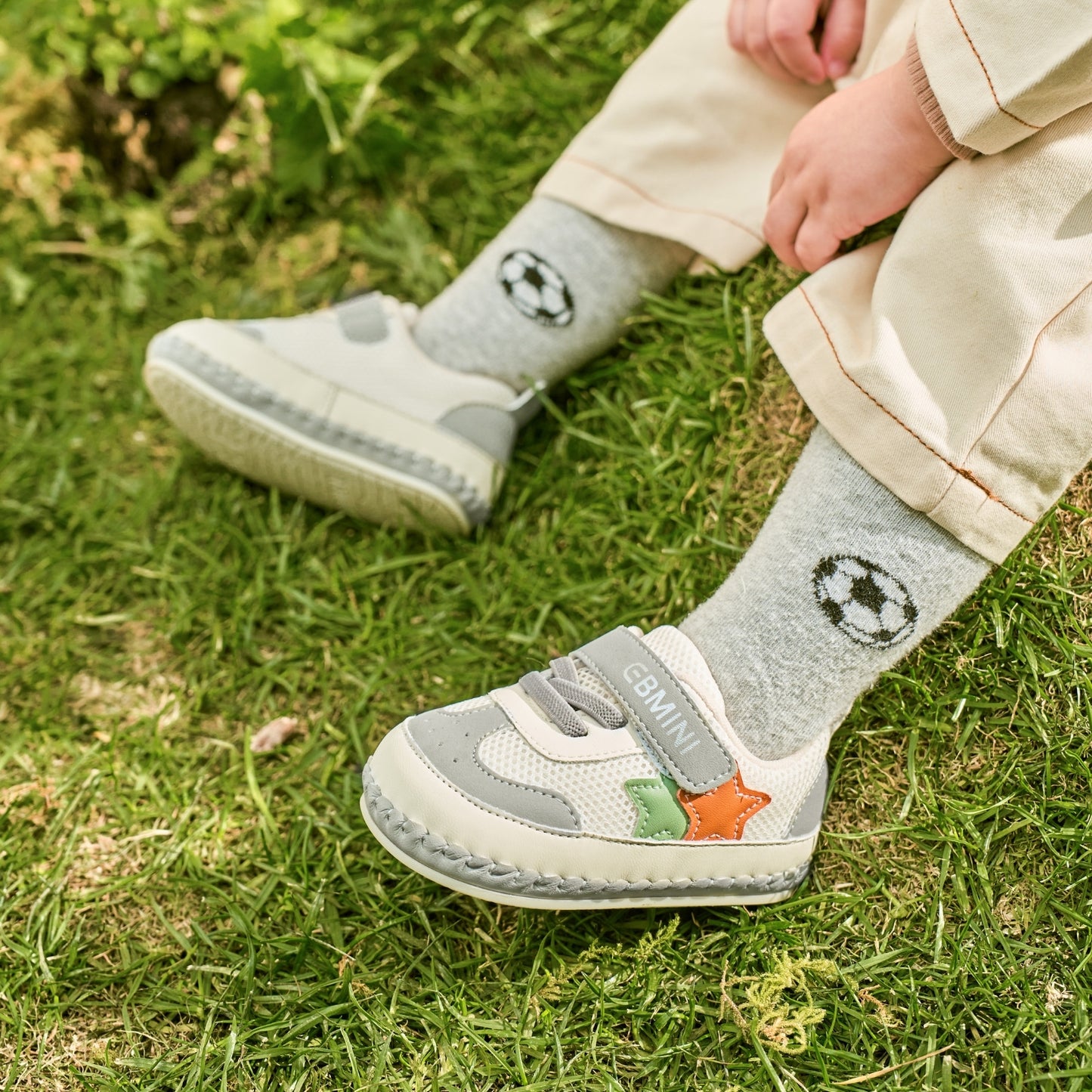 E25A065 Starry Soft Baby Sneakers (Grey)