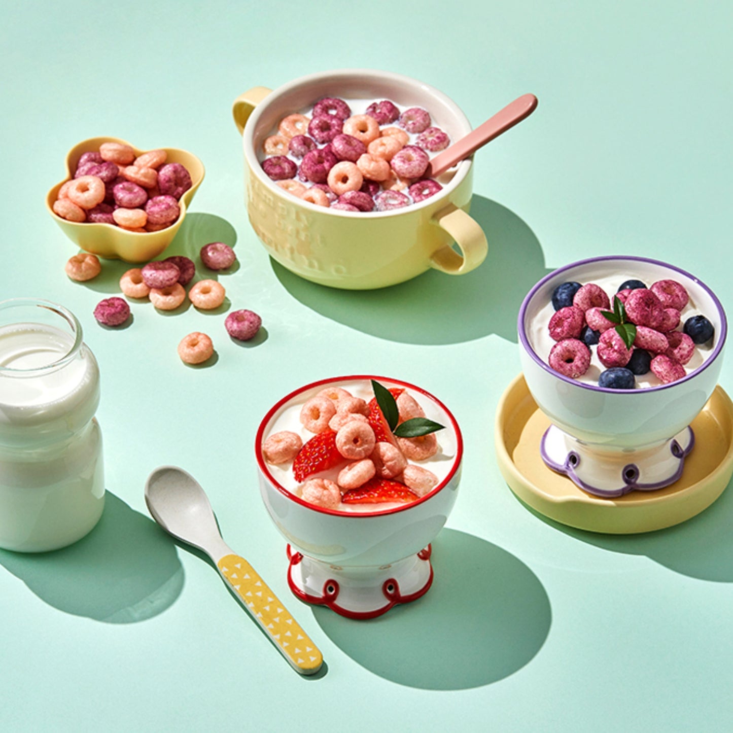 Alvins - Rice Ring Crunchies (Strawberry) 30g