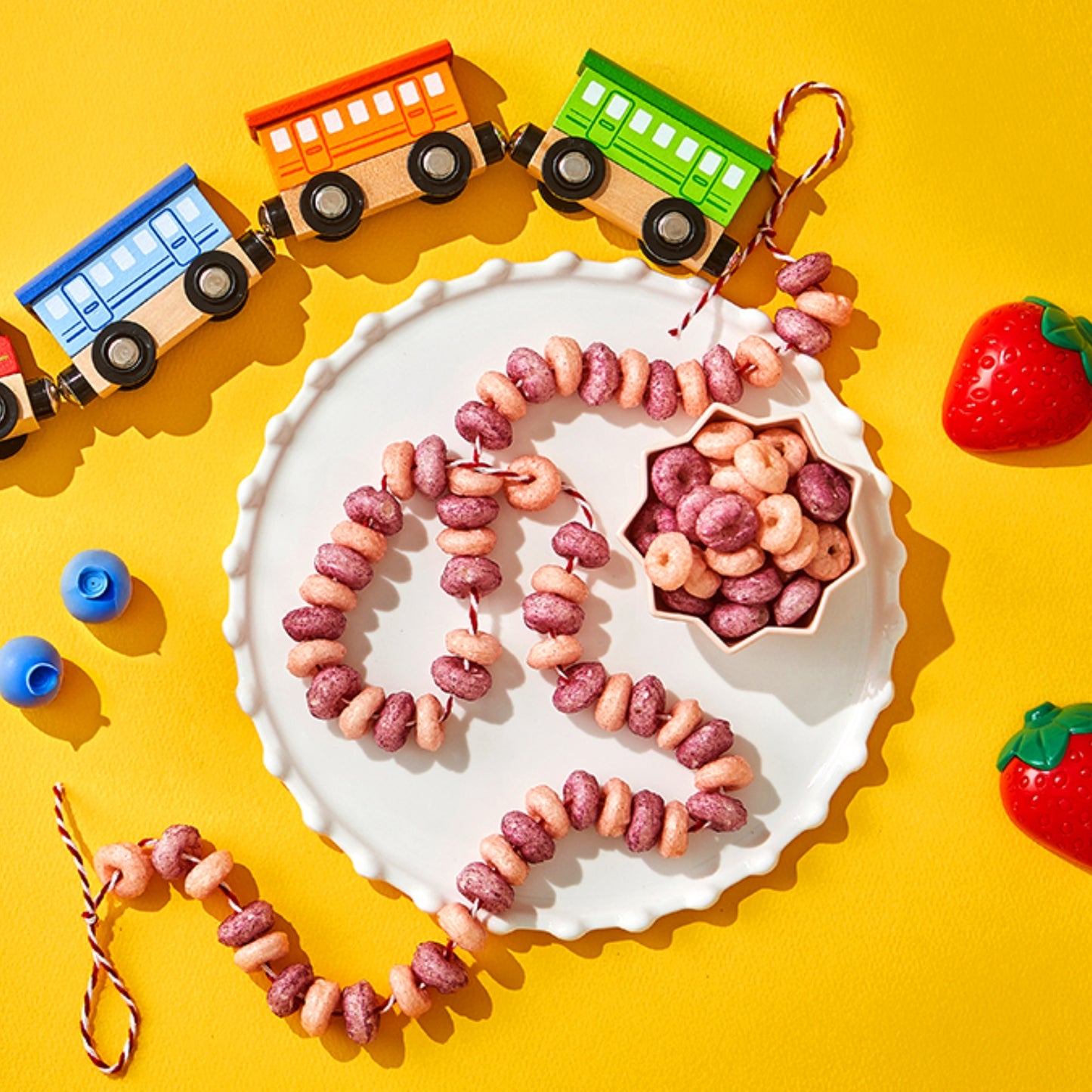 Alvins - Rice Ring Crunchies (Strawberry) 30g