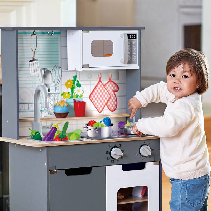 Hape - Kitchen With Light and Sound