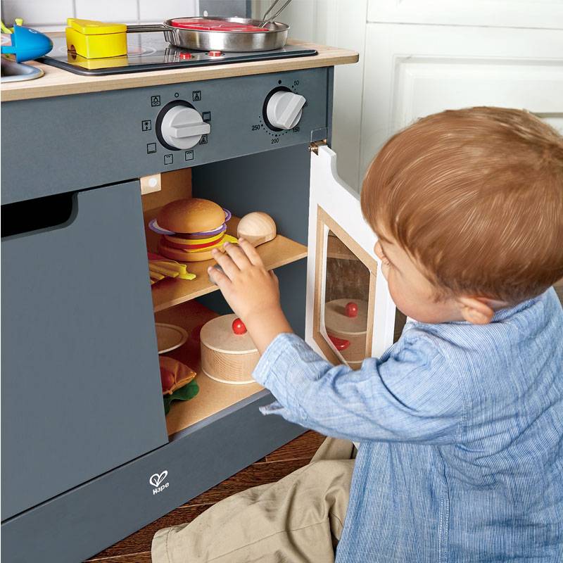 Hape - Kitchen With Light and Sound
