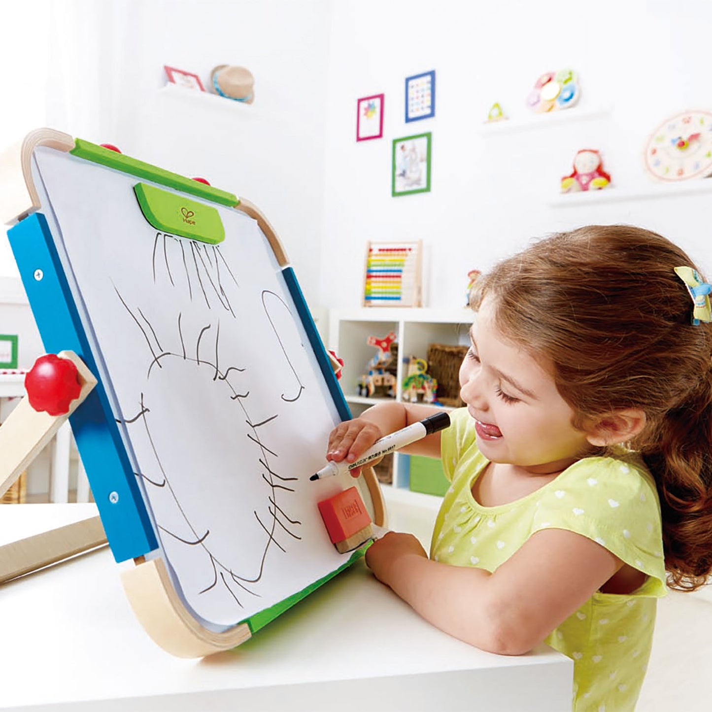 Hape - Anywhere Art Studio