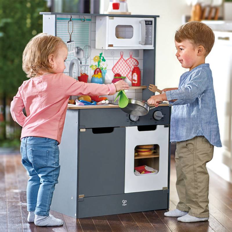 Hape - Kitchen With Light and Sound